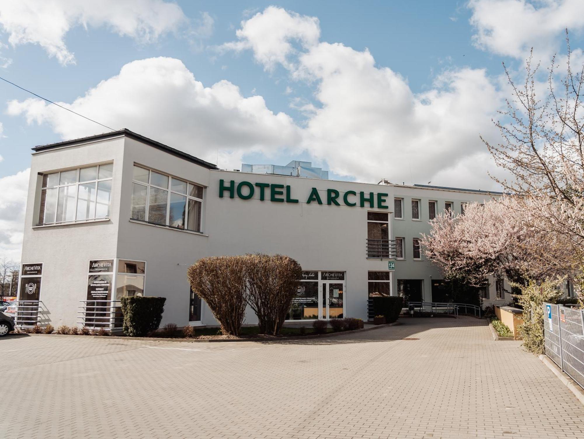 Arche Hotel Siedlce Exterior foto