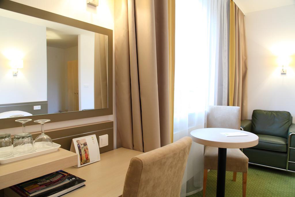 Arche Hotel Siedlce Cameră foto