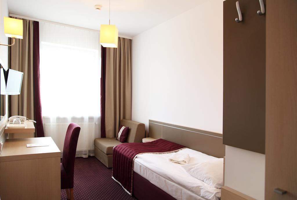 Arche Hotel Siedlce Cameră foto
