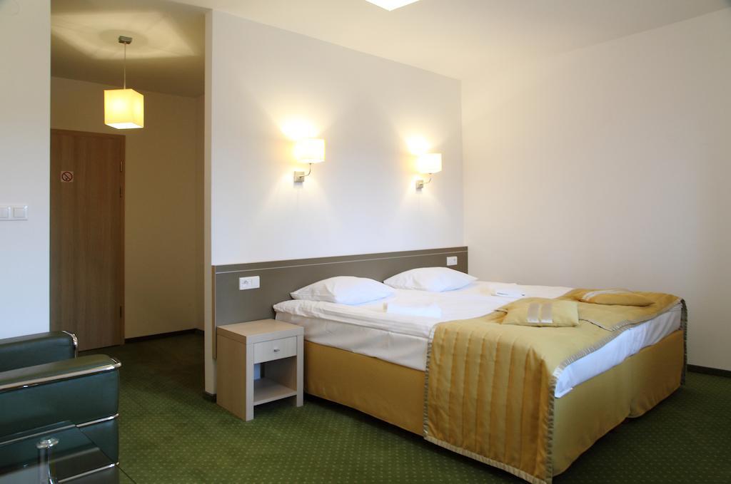 Arche Hotel Siedlce Cameră foto